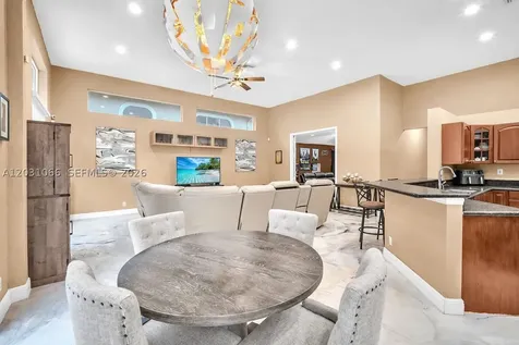 1776 W Eagle Trace Boulevard W Coral Springs FL 33071