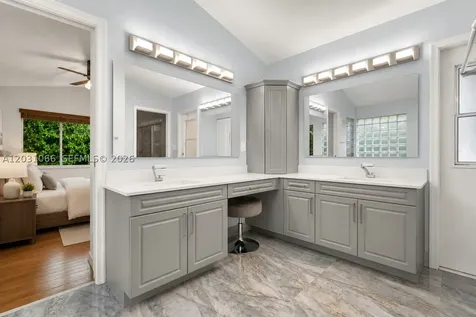 1776 W Eagle Trace Boulevard W Coral Springs FL 33071