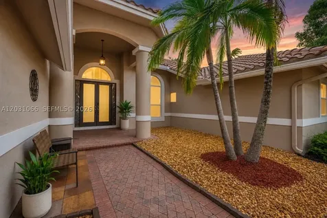 1776 W Eagle Trace Boulevard W Coral Springs FL 33071