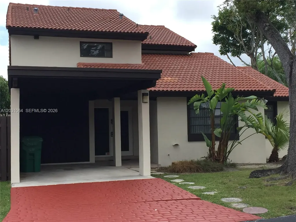 9082 SW 112 Place Miami FL 33176