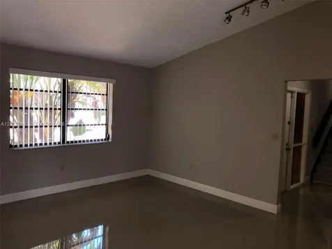9082 SW 112 Place Miami FL 33176