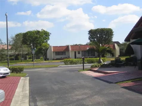 9082 SW 112 Place Miami FL 33176