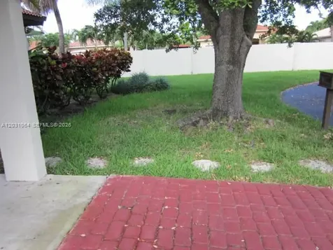 9082 SW 112 Place Miami FL 33176