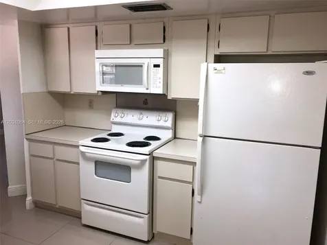 9082 SW 112 Place Miami FL 33176