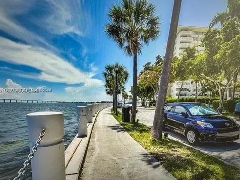 1420 Brickell Bay Drive Miami FL 33131