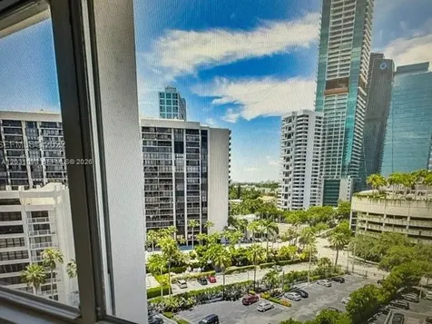1420 Brickell Bay Drive Miami FL 33131