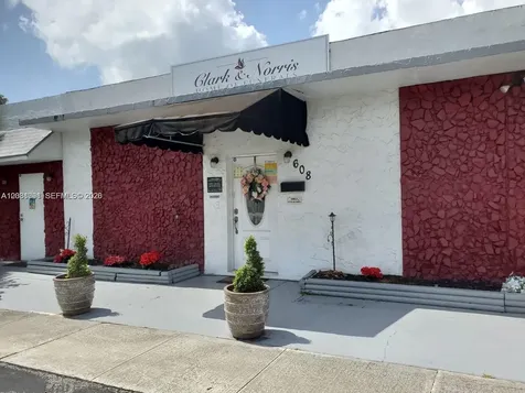 608 SW 12th Avenue Dania Beach FL 33004