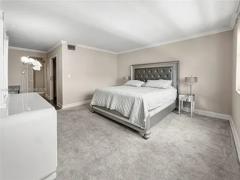 1800 NE 114th Street Miami FL 33181