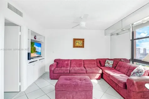20301 W Country Club Drive Aventura FL 33180