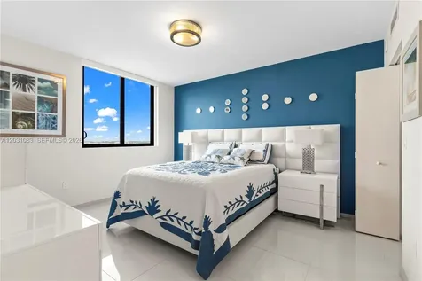 Doral FL 33166