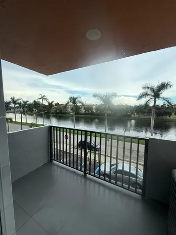 2075 NE 164th Street North Miami Beach FL 33162