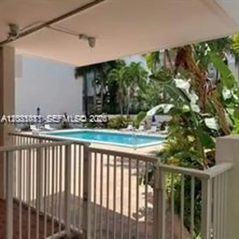 Miami Beach FL 33139