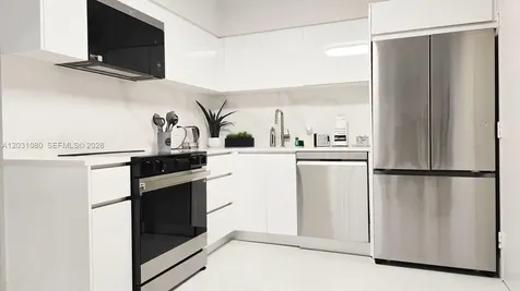5151 Collins Avenue Miami Beach FL 33140