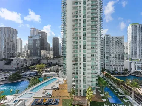 90 SW 3rd Street Miami FL 33130