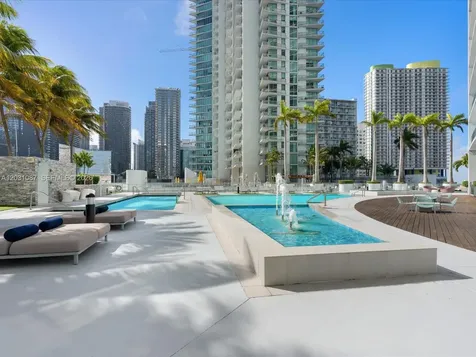90 SW 3rd Street Miami FL 33130