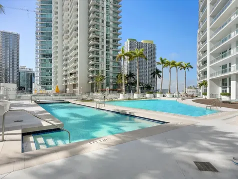 90 SW 3rd Street Miami FL 33130