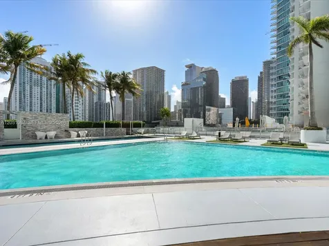 90 SW 3rd Street Miami FL 33130