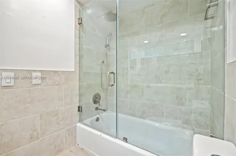 2015 NE 120th Road North Miami FL 33181