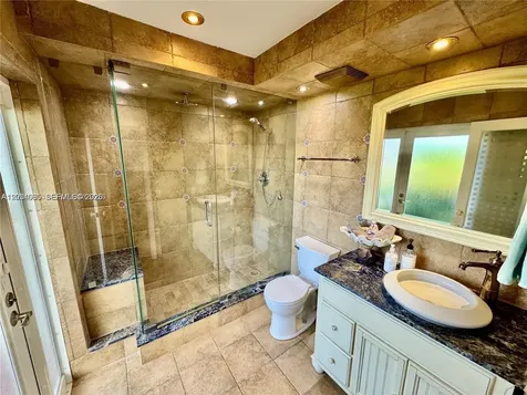 2015 NE 120th Road North Miami FL 33181