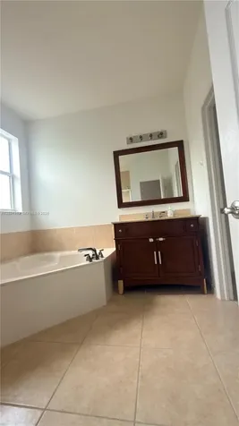 10737 NW 76th Lane Doral FL 33178