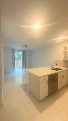 10737 NW 76th Lane Doral FL 33178