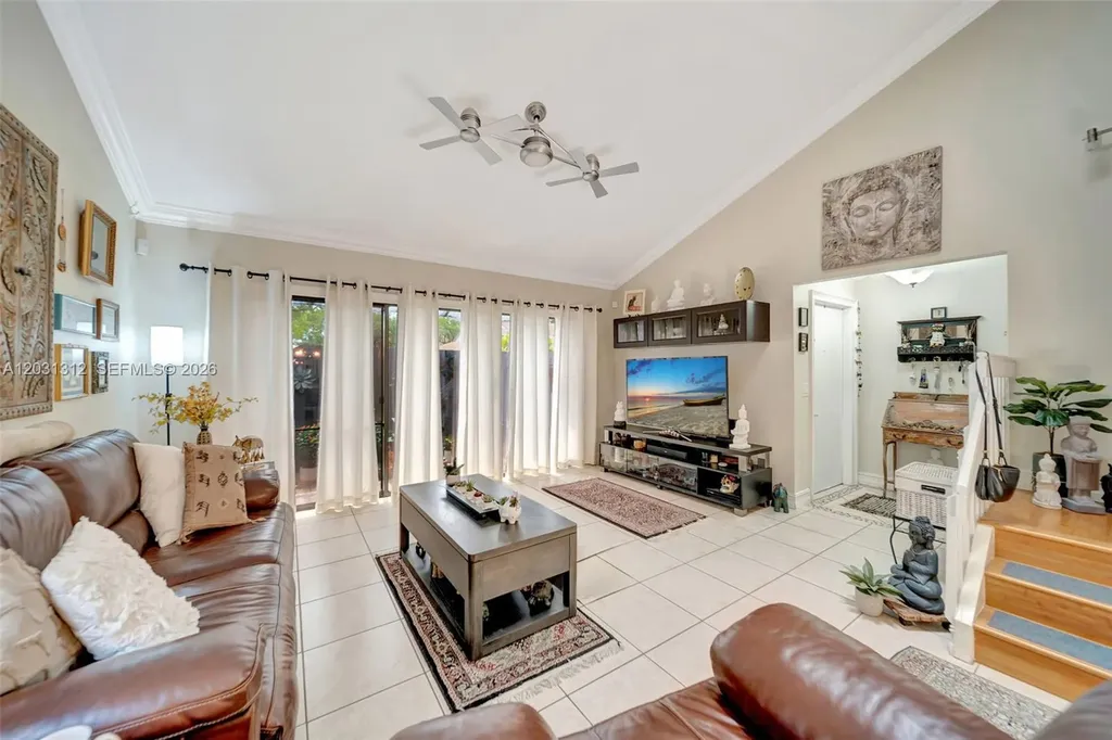 1638 N 15th Terrace Hollywood FL 33020
