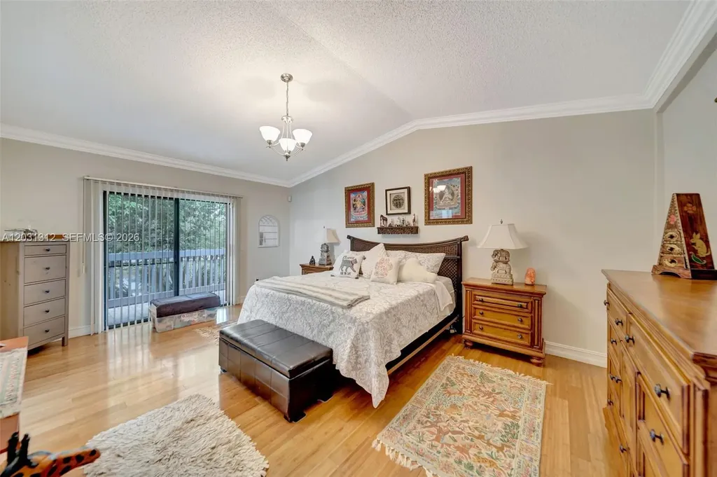 1638 N 15th Terrace Hollywood FL 33020
