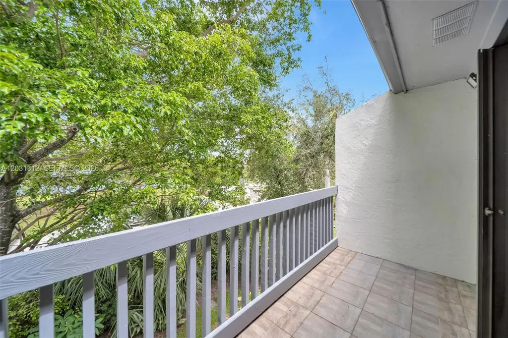 1638 N 15th Terrace Hollywood FL 33020