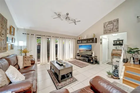 1638 N 15th Terrace Hollywood FL 33020