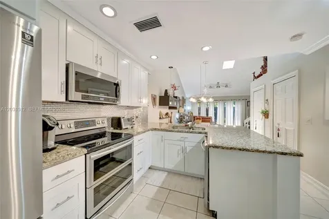 1638 N 15th Terrace Hollywood FL 33020