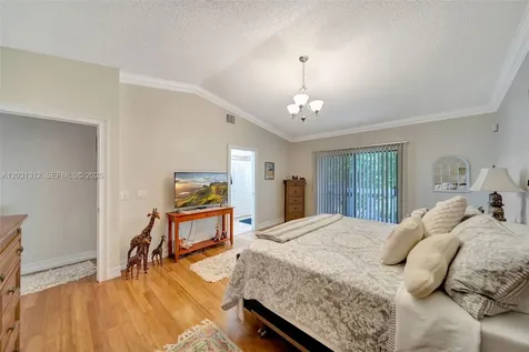 1638 N 15th Terrace Hollywood FL 33020