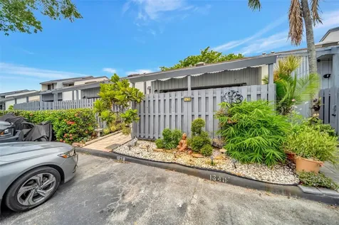 1638 N 15th Terrace Hollywood FL 33020