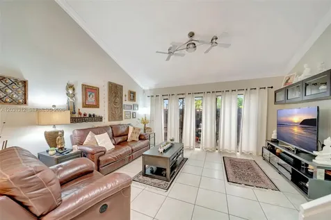 1638 N 15th Terrace Hollywood FL 33020