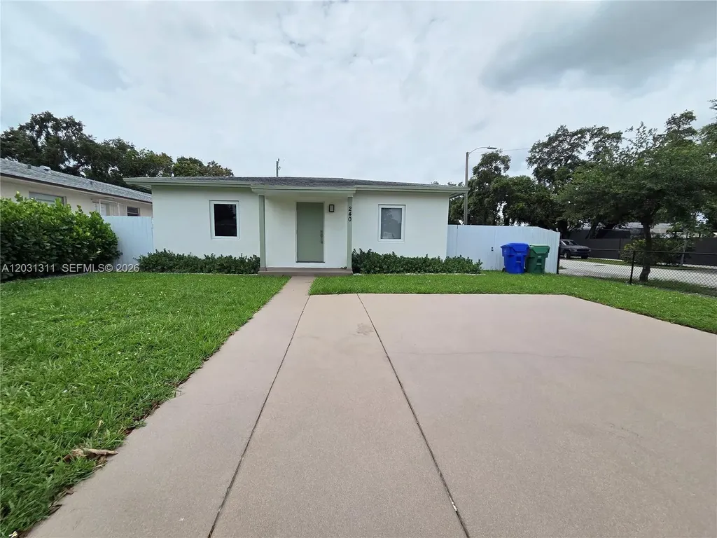 240 NW 51st Avenue Miami FL 33126