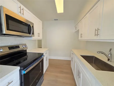 240 NW 51st Avenue Miami FL 33126