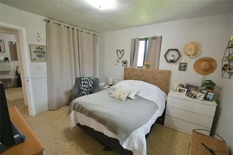 8350 SW 12th Terrace Miami FL 33144