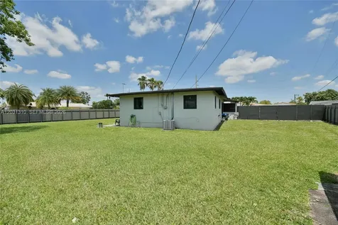 8350 SW 12th Terrace Miami FL 33144