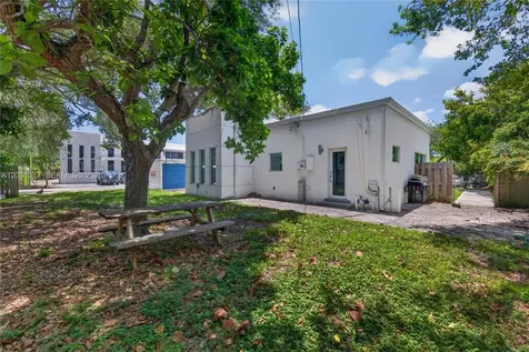 1327 SE 2nd Avenue Fort Lauderdale FL 33316