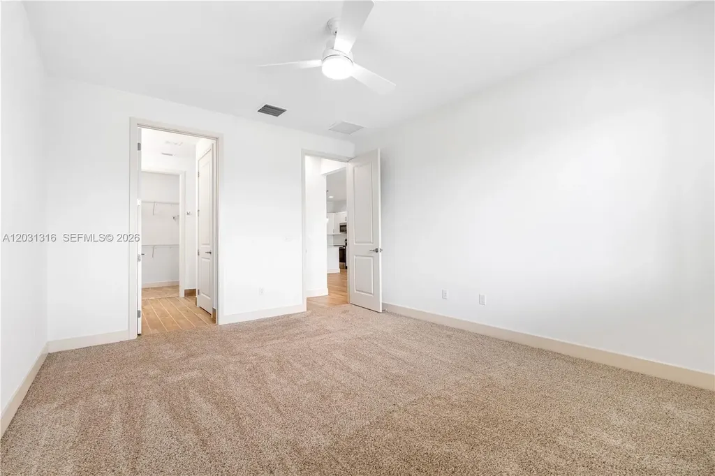 7305 Ivory Spring Delray Beach FL 33446