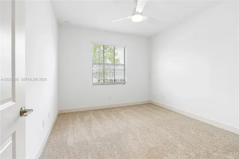 7305 Ivory Spring Delray Beach FL 33446