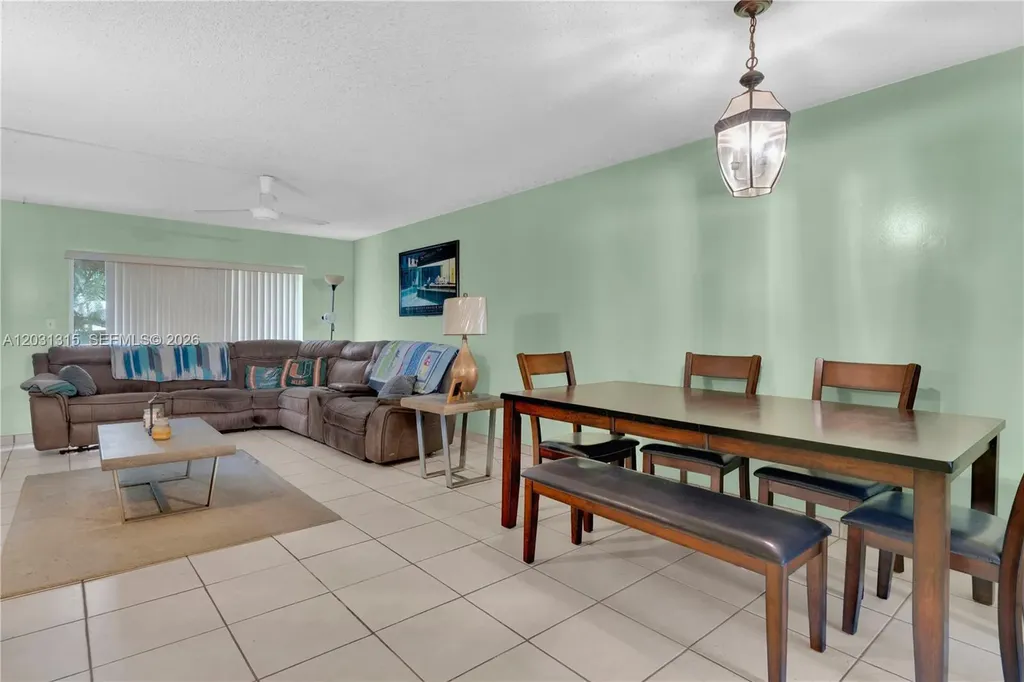 1200 Tallwood Avenue Hollywood FL 33021