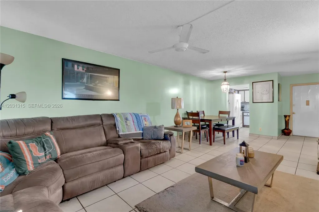 1200 Tallwood Avenue Hollywood FL 33021
