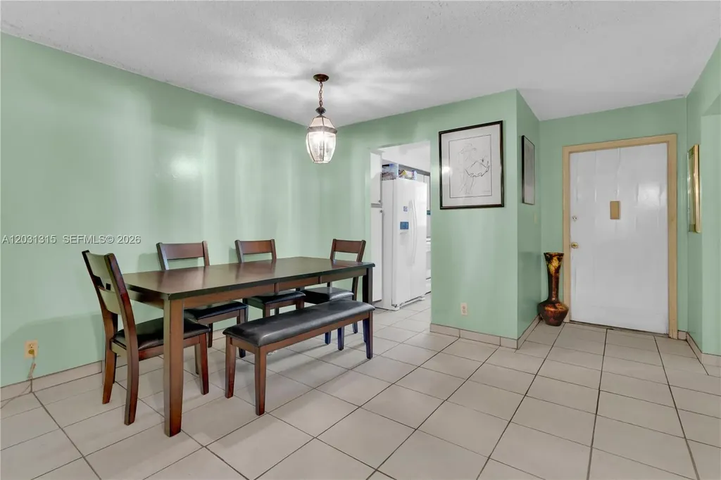 1200 Tallwood Avenue Hollywood FL 33021