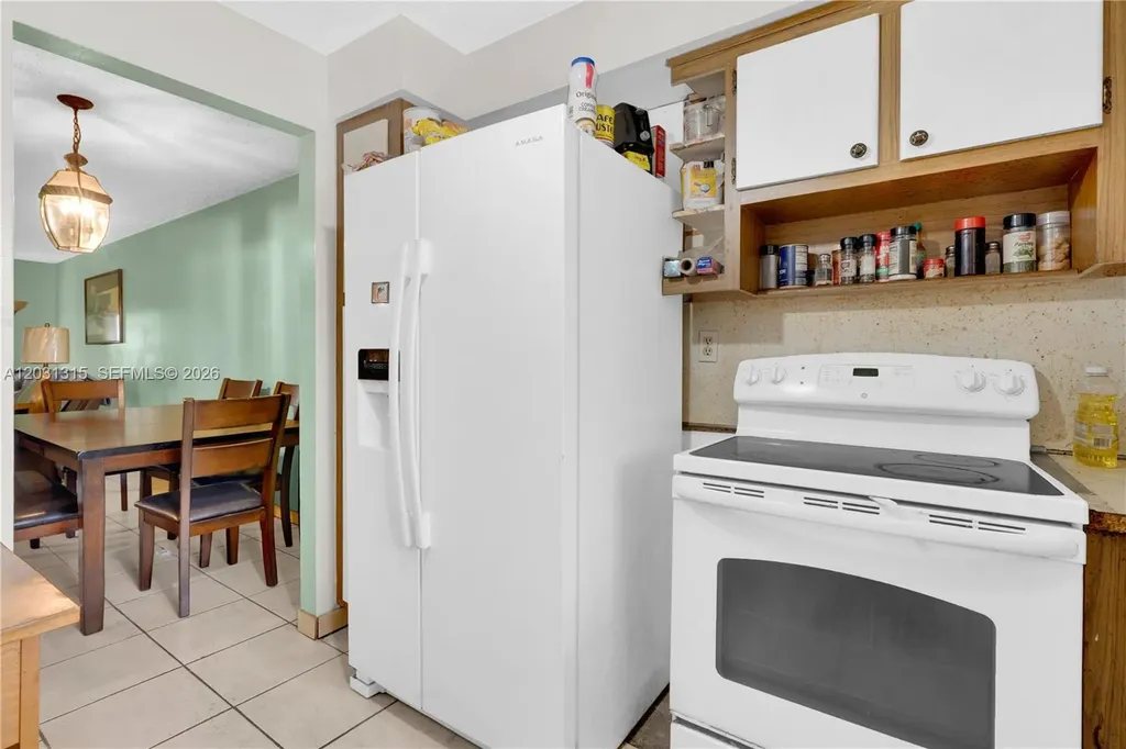 1200 Tallwood Avenue Hollywood FL 33021
