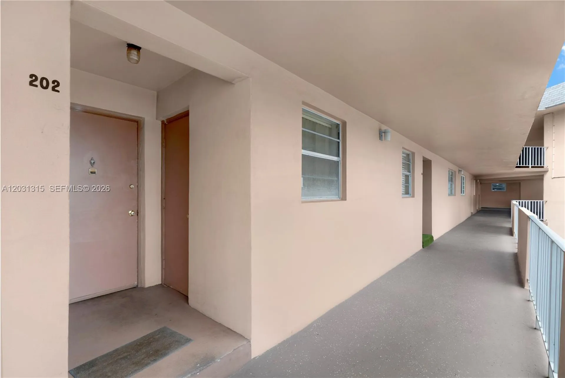1200 Tallwood Avenue Hollywood FL 33021