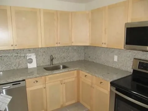 7747 SW 86th Street Miami FL 33143