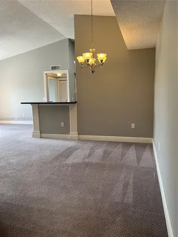 6928 SW 39th Street Davie FL 33314