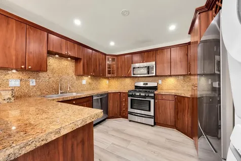 6323 SW 116th Place Miami FL 33173