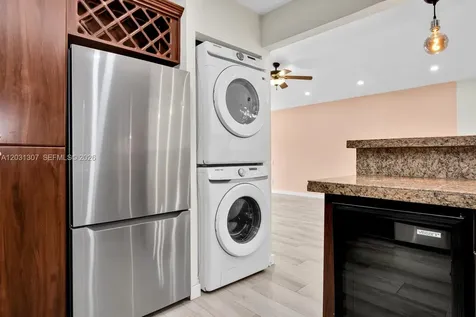 6323 SW 116th Place Miami FL 33173