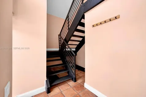 6323 SW 116th Place Miami FL 33173